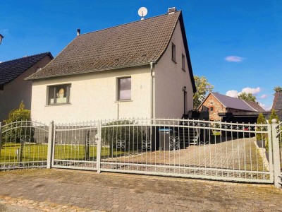 EFH in Halenbeck-Rohlsdorf, – 681 qm GST - Terrasse & Carport - in Top ruhige Lage