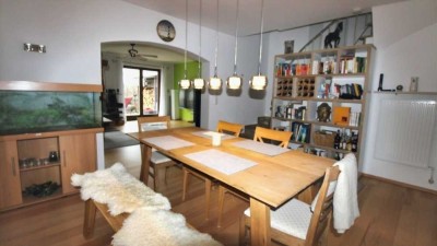 Gepflegtes Reihenmittelhaus mit 7 Zimmern in Steinhöring