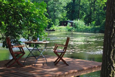 LEHNITZSEE-IMMOBILIEN: Ferienhaus direkt am Wasser