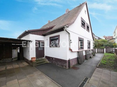 Charmantes Einfamilienhaus mit Potenzial in Sennfeld – Ideal für Individualisten und Handwerker