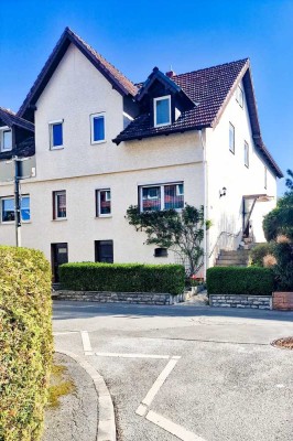 Einfamilienhaus - Doppelhaushälfte mit Garten in toller Lage