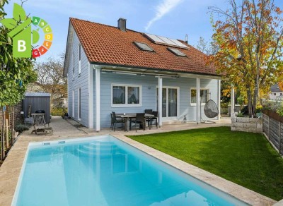 Nordisches Design trifft bayerische Lebensart – exklusives Einfamilienhaus mit Pool nahe München