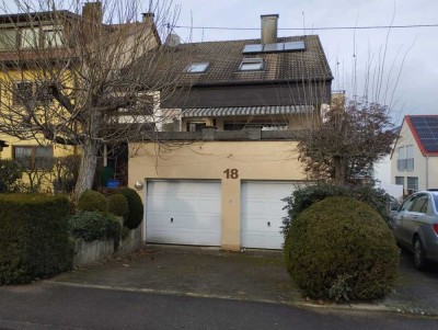 MEHRGENERATIONENHAUS; geräumiges, 2 Fam. Haus + ELW ( 9-Zimmer) in Wolfschlugen