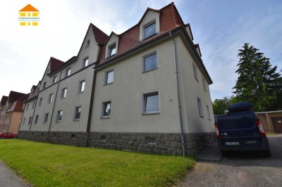 ~Kapitalanlage in Zwickau: 3-Raum-Wohnung mit Balkon & Tageslichtbad~