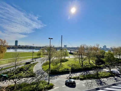 *DACHGESCHOSS im STADTPALAIS* in absoluter Spitzenlage mit Panoramablick