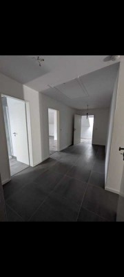 820 € - 112 m² - 3.5 Zi.