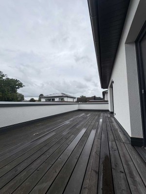 Attraktive 3-Zimmer-Wohnung mit großzügiger Dachterrasse