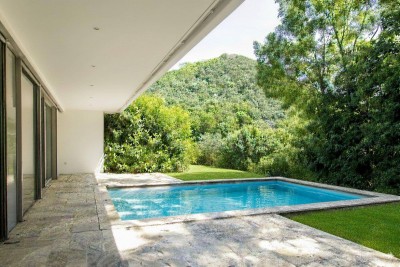 Moderne Villa mit Pool &amp; Grünblick – Idealer Grundriss auf 4 Ebenen mit eigenem Hauslift