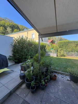 Modernes Reihenhaus mit 4 Zimmern, süd-west-seitiger Terrasse samt Garten und 2 PKW-Stellplätzen