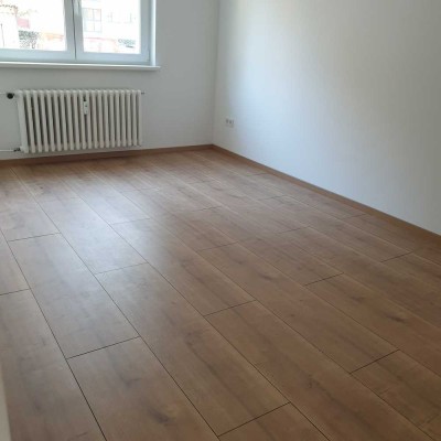 Erstbezug nach Sanierung 3 Zi Whg im ruhigen Grünen