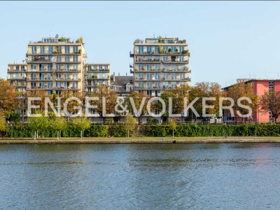 Stilvolle Zwei-Zimmer-Wohnung mit Mainblick!