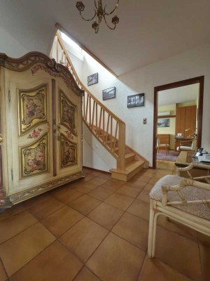KLIMATISIERTES und möbliertes Haus in ruhiger Lage