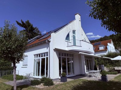 Freistehendes EFH am Feldrand mit Weitblick in Toplage von Jugenheim