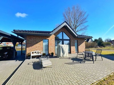 Exklusives Einfamilienhaus im Bungalowstil mit technischen Raffinessen & Wohlfühlambiente