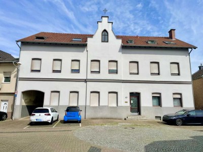 Eschweiler-Röhe, Wohnen im ehemaligen Kloster, bezugsfreies Apartment