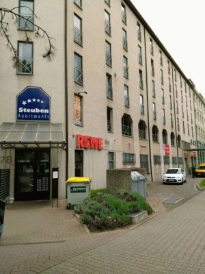 Einzimmerwohnung, Dachgeschoß, ca. 34 qm, teilmöbliert, sehr gute Lage