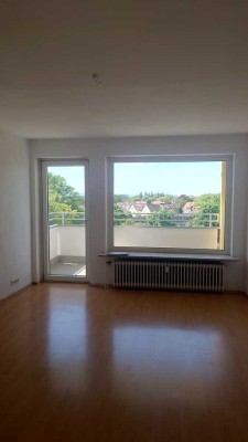 2-ZW-in Laatzen Balkon und Südwestausrichtung