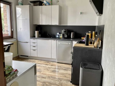 Stolberg-Donnerberg: " In bevorzugter Lage, geräumige 2 ZKDBad- Wohnung mit gr. Loggia * x* *