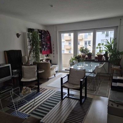 2 Zi. Whg. - ca. 52 m² - Balkon - Stellplatz