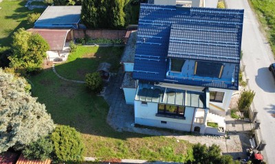 Provisionsfrei - NEU saniertes Haus – Erstbezug – mit Garten - „Haus mit Geschichte trifft Moderne“