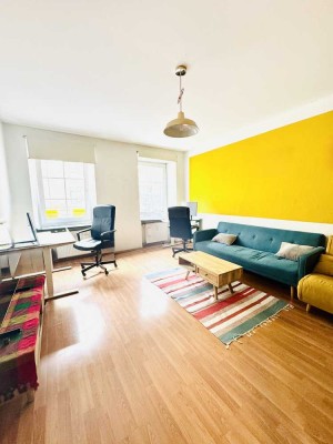 Gut geschnittene 2-Zimmer-Wohnung mit Balkon in Pasing