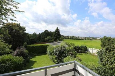 Modernisierte Wohnung mit drei Zimmern und Balkon in Dortmund-Berghofen, Obermarkstrasse