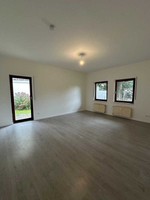 Ihr neues Zuhause! Großzügige Erdgeschosswohnung mit Sonnenterrasse