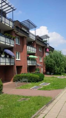 gemütliche 2 Zimmer Wohnung mit Balkon
