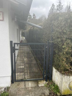 Sanierte 2-Zimmer-Wohnung mit kleiner Terrasse in Gernlinden