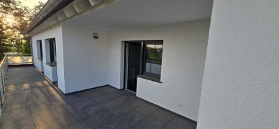 kernsanierte exklusive helle 4 Zi. Wohnung