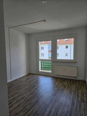 Klein, fein, mein... 2 -Raumwohnung mit Tageslichtbad und Balkon!