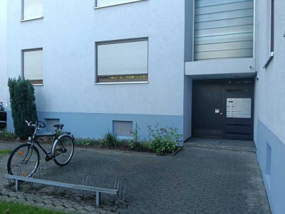 Geschmackvolle 3,5-Zimmer-Erdgeschosswohnung mit Balkon und Einbauküche in Renchen