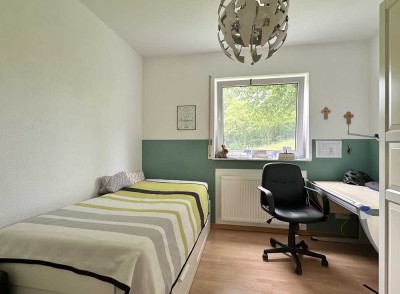 Wunderschöne 2-Zimmer-Wohnung in Königsbach-Stein!