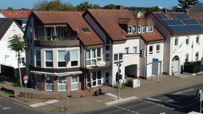 Attraktives Wohn- u. Geschäftshaus in zentraler Lage in Dörnigheim!