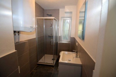 Frisch renovierte 2-Zimmer-Hochparterre-Wohnung mit Balkon in St. Mang Kempten