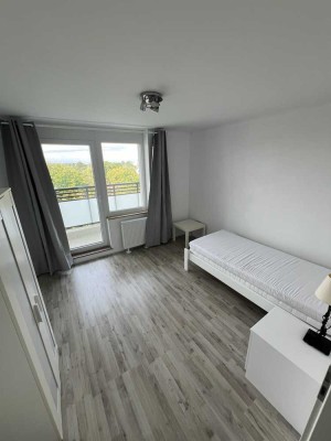 1 Zimmer in WG-Wohnung Nähe Köln/Bonn - nach kompletter Renovierung