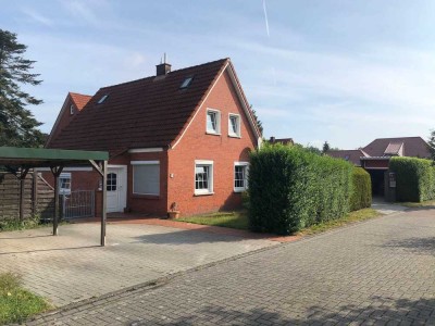 Helles 4-Zimmer Einfamilienhaus mit Garten im Herzen von Großheide