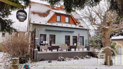 Gepflegtes Haus im Kern Fehrbellins mit Garten und großer Garage