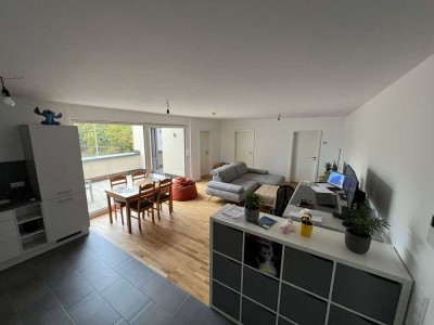 Moderne 2-Zimmerwohnung mit Tiefgarage, Terrasse und Keller