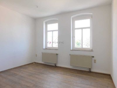 Großzügige Dachgeschossperle mit 3 Zimmern & Einbauküche!