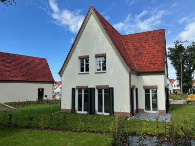 Darf es ein wenig mehr Platz sein? Samstag, 11.10./15:15 Uhr Besichtigung ! EBK, Garten, Stellplatz