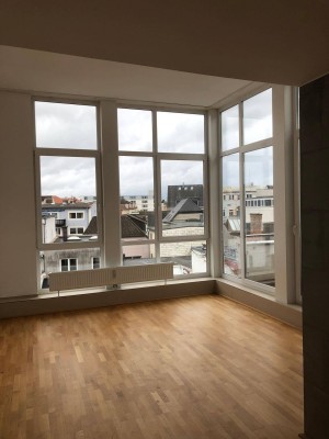Schöne Wohnung mit Einbauküche