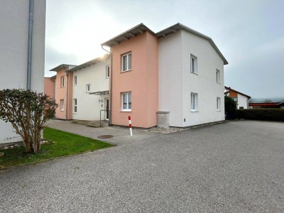 3 ZIMMER WOHNUNG IN KIRCHDORF - MIT PARKPLATZ UND BALKON