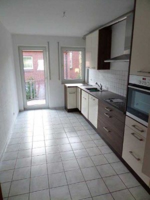 Obergeschosswohnung mit schönem Balkon Stadtnah
