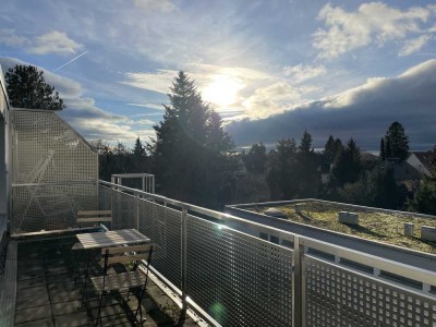 Helle und möblierte Dachterrassenwohnung