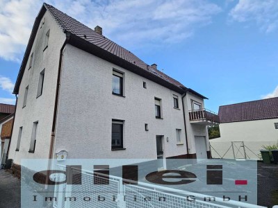**Kämpfelbach-Bilfingen, schönes 2-FH für den Selbstrenovierer mit Garage und großem Innenhof**