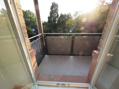 Offenbach Westend, traumhafte 2-Zi-Whg. m.Blick in Parkanlage