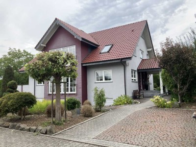 Bezugsfertige, sehr helle 4-Zimmer-Wohnung mit Balkon und EBK in Fulda-Johannesberg