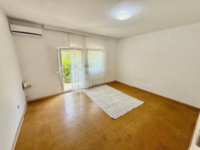 Optimal geschnittene Erdgeschosswohnung mit Terrasse – mitten in Hollabrunn!