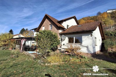 BERK Immobilien - Charmantes Einfamilienhaus direkt am Weinberg in sonniger Lage von Großheubach